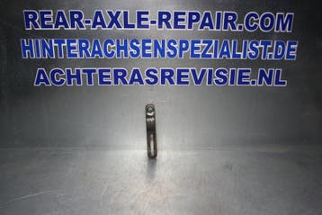 Beugel om dynamo vast te zetten Opel CIH motor (motorruimte), Verzenden, Gebruikt, Opel