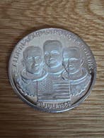 Wereld. Silver medal Raumfahrt Silbermedaille Apollo 16 PP