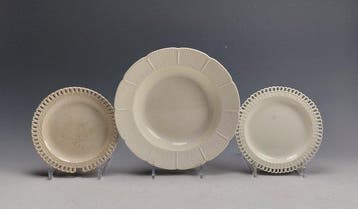 Wedgwood - Saladier (3) - Faïence - Creamware fruitstel