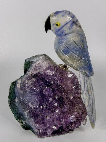 Unique piece - Handgesneden blauwe uil op amethyst - Hoogte:, Verzamelen