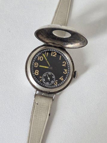 Charles Zurbrügg - Militair loopgravenhorloge (trench watch), Nieuw