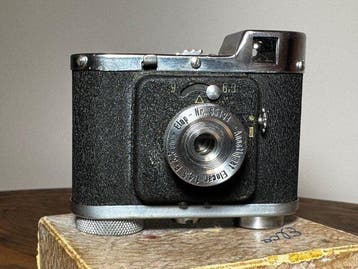 ELOP Elca 1st Gen 35mm Compact Viewfinder Camera -, Nieuw