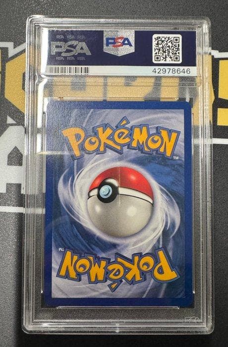 Pokémon - 1 Graded card Pokemon Venusaur 1st Edition Base, Hobby en Vrije tijd, Verzamelkaartspellen | Pokémon