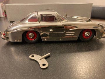 Märklin 1:18 - Voiture miniature - Mercedes-Benz 300 SL