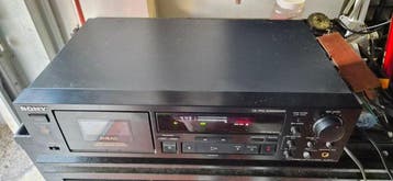 Sony - TC-K670 3-Head Stereo Dual Capstan Drive