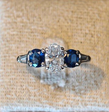 Ring - 14 karaat Witgoud - 2.47ct. tw. Diamant (Natuurlijk)