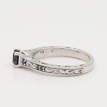 Ring - 18 karaat Witgoud - Saffier, Handtassen en Accessoires, Ringen, Nieuw