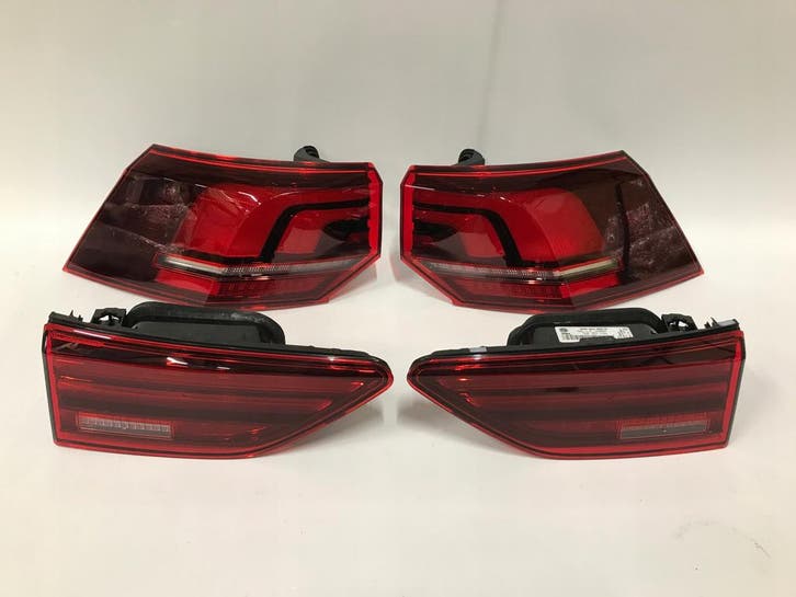 VW Golf 8 VIII Lift 2024 - Compleet Achterlichten Links Rech, Autos : Pièces & Accessoires, Éclairage, Envoi