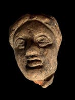 Oud-Grieks terracotta-figuur van een god (Zonder, Antiek en Kunst