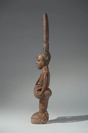 Een houten beeld - Yoruba - Nigeria (Zonder minimumprijs), Antiek en Kunst