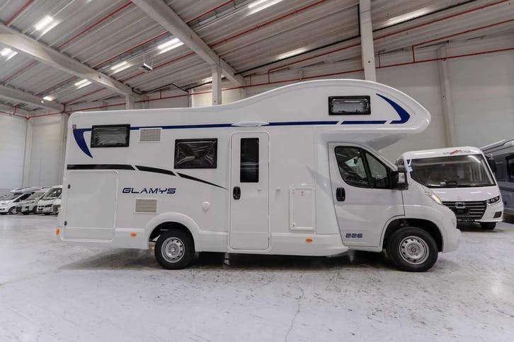 Glamys A 226 nieuw met daginschrijving, grote korting 41790, Caravanes & Camping, Camping-cars