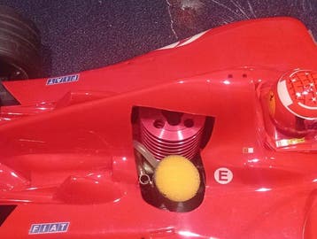 Kyosho 1:8 - Modelbouwdoos - Ferrari F1 2004 RC Modell -