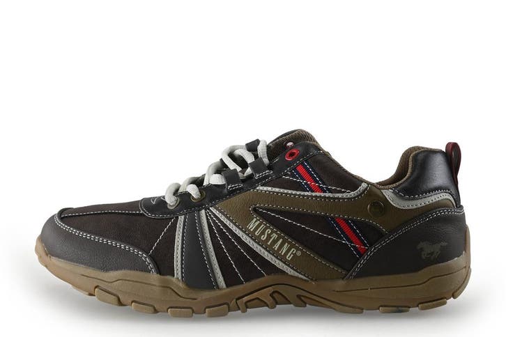 Mustang Sportschoenen in maat 42 Bruin, Kleding | Heren, Schoenen, Bruin, Zo goed als nieuw, Sportschoenen, Verzenden