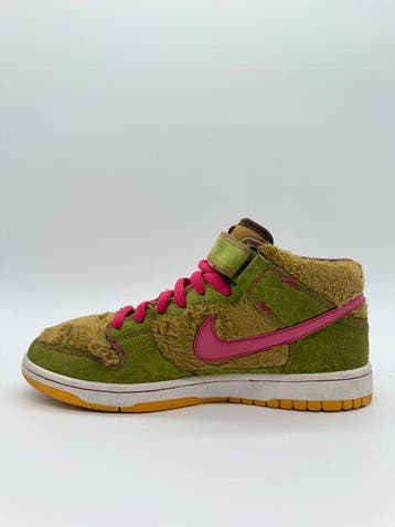 Nike - Nike SB Dunk Mid Mama Bear - Sneakers - Maat: EU 42 -