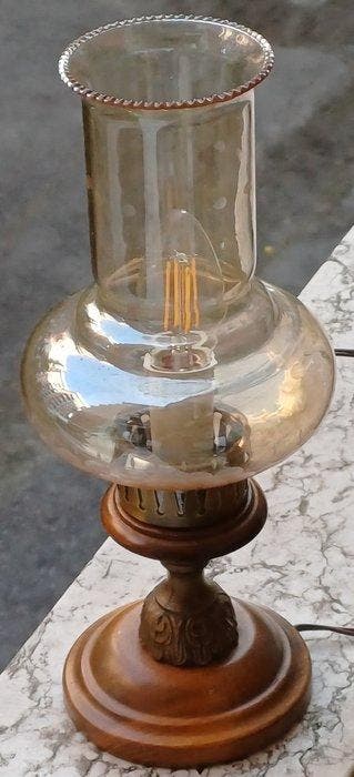 Lampe de table buffet - Brocante vintage dans le style dune
