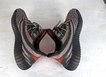 Yeezy X Adidas - 350 V2 Carbon Beluga ( As New ) - Sneakers, Nieuw