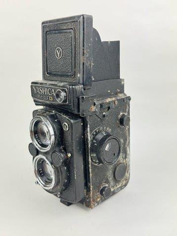 Yashica 124 mat G TLR Medium Format Film Camera with Case, Audio, Tv en Foto, Fotocamera's Analoog, Nieuw
