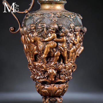 Franse Neo-Renaissance bronzen waterkan – De Putti-waterkan