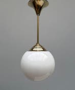 Lampe à suspendre - Opaline - Suspension en laiton avec un