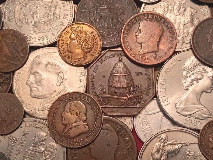 WorldCoins.. WorldCoins. Large lot of World Coins,Bronze et, Postzegels en Munten, Munten | Europa | Niet-Euromunten