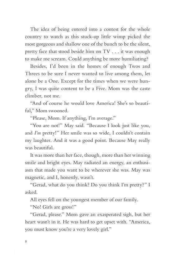 The Selection 9780062059932 Kiera Cass, Boeken, Taal | Engels, Zo goed als nieuw, Verzenden