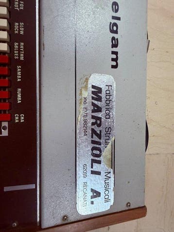 Fabbrica Strumenti Musicali Marzioli A - M 15, Seriale E 1