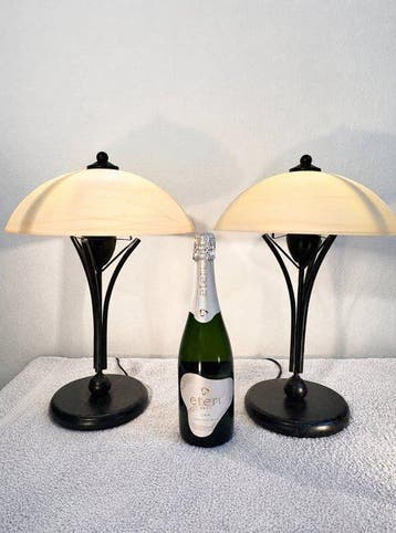 Boxford Holland - Lampe de table (2) - Opaline