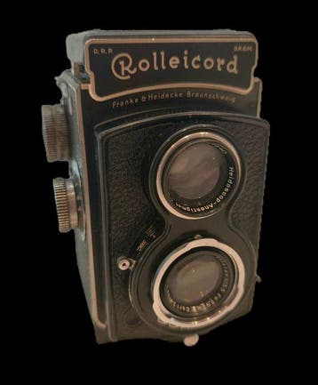 Rollei Rolleicord II (Model 1) - Carl Zeiss Jena Triotar