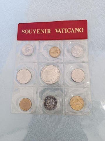 San Marino. Lotto 5 Serie Divisionali 1980-1983 con argenti, Postzegels en Munten
