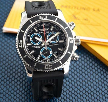 Breitling - SuperOcean Chronograph 2000M - Sans prix de