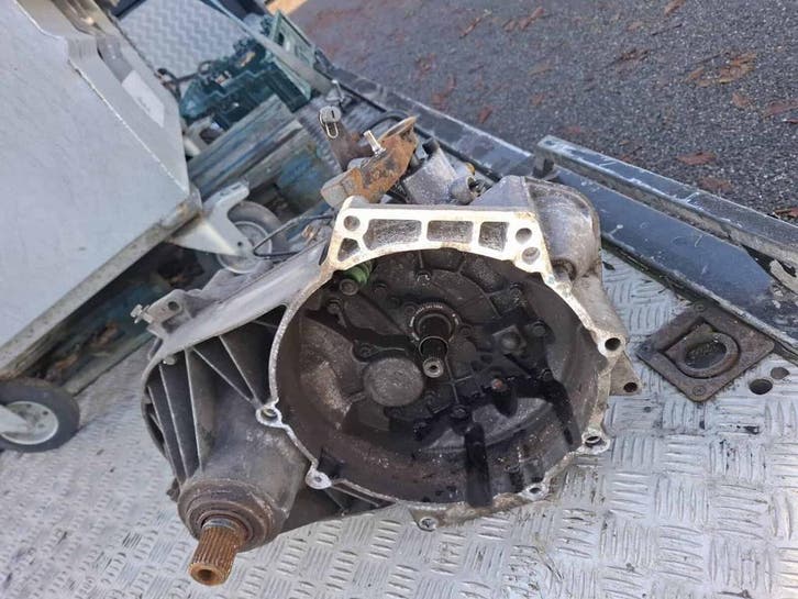 versnellingsbak 1,9 tdi volkswagen transporter t5 FJL BAK..., Auto-onderdelen, Ophanging en Onderstel, Gebruikt, Volkswagen, Ophalen of Verzenden