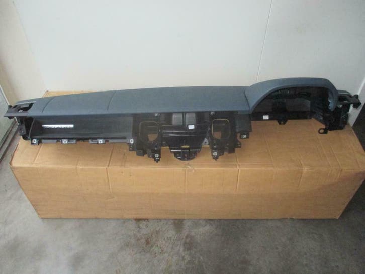 Nieuw RHD dashboard voor Range Rover Sport 2012  LR015329, Auto-onderdelen, Overige Auto-onderdelen, Nieuw, Land Rover, Ophalen of Verzenden