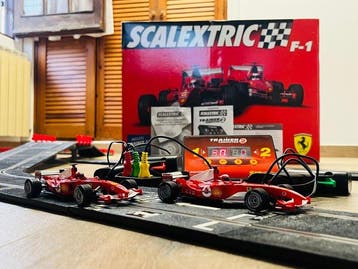 Slot scalextric Tecnitoys - Voiture à sous F1 C3 - 2000-2010