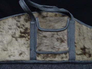 African wildebeast skin gun slip - Kussen