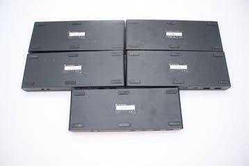 Rare find: Lot of 5 DisplayLink 5K / Dual 4K docking, Consoles de jeu & Jeux vidéo