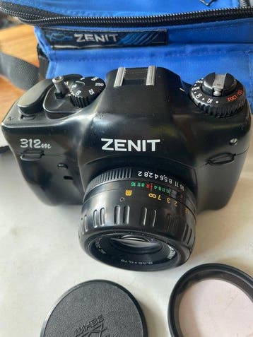 KMZ Krasnogorsk Zenit 312M + Zenitar-M2 2/50mm Single lens, Nieuw