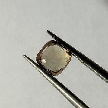 Zonder minimumprijs - 1 pcs Oranje, Geel Saffier - 1.13 ct -, Nieuw