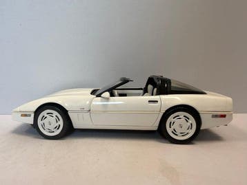 Franklin Mint 1:24 - Voiture miniature - Chevrolet Corvette, Nieuw