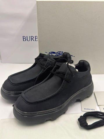 Burberry - High-top sneakers - Maat: EU 44 - Nieuw met tags, Nieuw