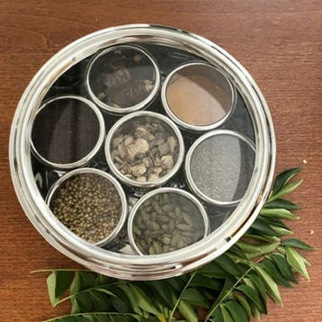 Masala Kruidenbox XL - RVS met deksel (met 7 potjes plus, Ophalen of Verzenden, Nieuw