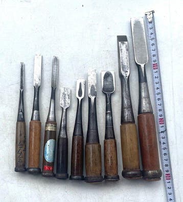 Outil de travail (9) - 9 ciseaux à bois japonais doccasion