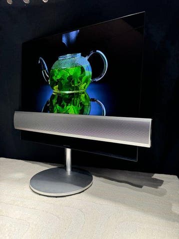 Bang & Olufsen - BeoVision Eclipse 65 OLED-tv met Beo One, Nieuw
