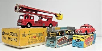 Corgi 1:43 - Camion miniature (4) - Simon Snorkel Fire, Nieuw