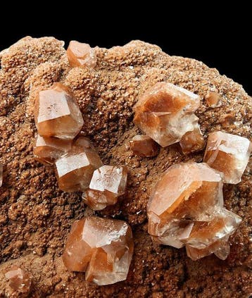 Calciet met geesten, oranje kristallen, Mexico Kristallen op