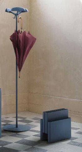 Kartell - Giotto Stoppino - Ladekast - Tijdschriftenrek -, Antiek en Kunst, Antiek | Meubels | Stoelen en Sofa's