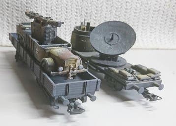 Märklin H0 - Modeltrein goederenwagon (2) - Militaire ombouw