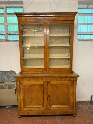 Boekenkast - Walnoot