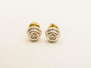 Boucles doreilles - 18 carats Or blanc, Or jaune Diamant