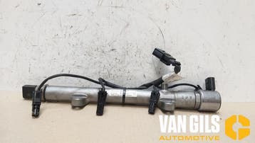 Galerij (Injectie) Mercedes CLA O215225