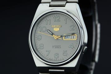 Seiko - Seiko 5 Automatic Day-Date - Zonder minimumprijs -